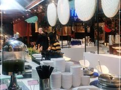 -华美达广场酒店连岛集市西餐厅