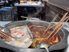 鸳鸯锅-水碾河刘老大串串香(水碾河路店)