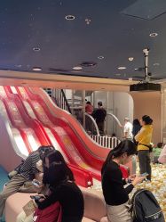 -奈尔宝家庭中心·亲子餐厅(北京东坝万达店)