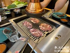 -臻牛烤肉