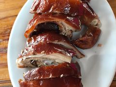 -黄记四更烤乳猪店