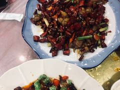 辣子肥肠-洪霞餐馆