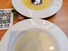 蘑菇浓汤-豪客来牛排(红豆万花城店)