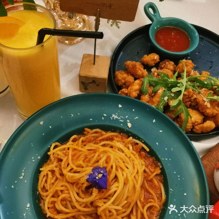 上海探店|魔都复古老洋房里的花园餐厅💐