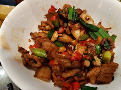 -富正毅三下锅·湘西韵味(天门山索道店)
