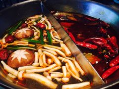 -湊湊火锅·茶憩(新中关购物中心店)