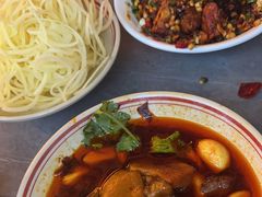 -吃城都·鱼蛙火锅(西玉龙街店)