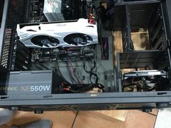 -鸿准通信科技·忠诚手机电脑维修中心(三林店)