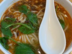 -三千粉牛肉米粉(来客茂店)
