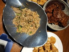 -95号酱骨·一块豆腐(展春园西路店)