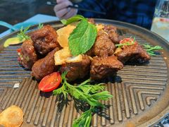 青芥香蒜牛肉粒-唐廊烤鸭店(工体店)