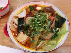 -小蛮椒麻辣烫·麻辣拌(静安店)