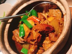 牛肉萝卜煲-粤界(望京金辉店)