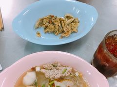 -榮泰米粉湯(Left Shop)