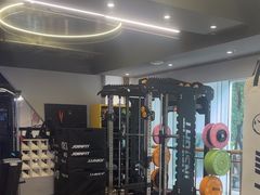 -超鹿运动(达信大厦店)