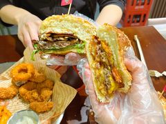 -汉堡双倍·喜鹊堡