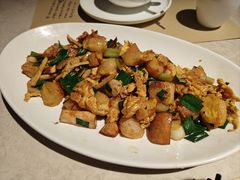 -荣小馆(椒江青悦城店)