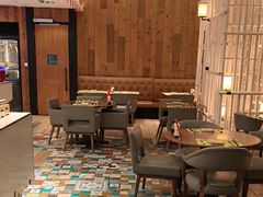 -松咖啡自助餐厅·松北香格里拉