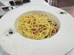 -露露家咖啡店