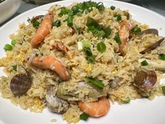 海鲜炒饭-胖大嫂渔家排档(半边山店)