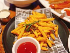 -1886德国汽车餐厅(外滩中央店)