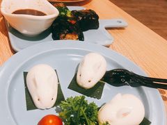 大白兔草莓椰汁糕-一笼小幸运