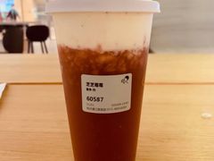 -喜茶(杭州滨江宝龙店)