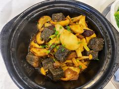 -乜都得港式茶楼(天贵路店)