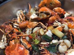 迷宗蟹最好-七欣天香辣蟹火锅(苏州塔园路店)