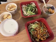 -猪脑壳凉面(武陵源店)