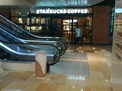 -星巴克(上海虹桥新天地二店)