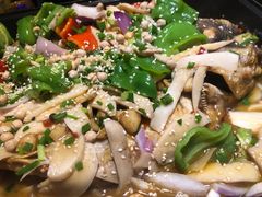 -小小河边鱼(天润城店)