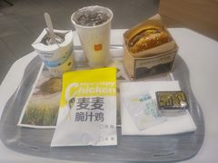 -麦当劳(呼市新华东街店)