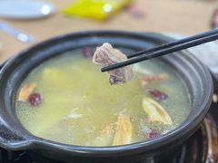 -濠轩阁特色生蚝火锅(水湾路店)