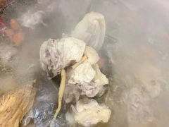 -威邵鸡煲(西华路总店)