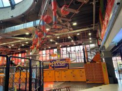 -嗨翻Hi-Fun竞技主题乐园·蹦床团建生日聚会(五棵松华熙店)