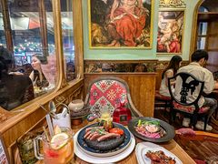 -秘密旅行Bonjour(黑金冠 江南西店)
