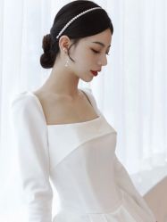 -莫小姐婚纱