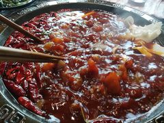 纯手工打造红汤锅-莽子老火锅(大坪店)