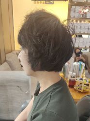 -一東造型烫发染发