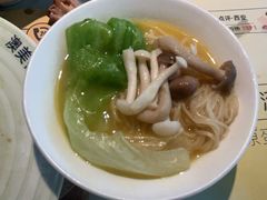 -澳美徕·港式花胶鸡火锅(高新万达店)