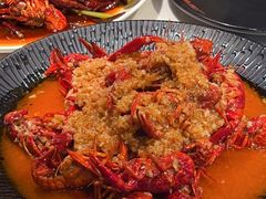 经典蒜香龙虾-红盔甲·小龙虾(天钥桥店)
