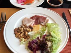 -大中华希尔顿酒店-念自助餐·嗨啤·小龙虾
