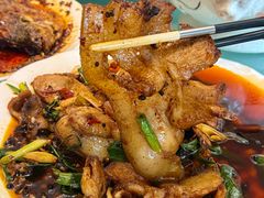 -代术连山回锅肉创始人餐厅(小学店)