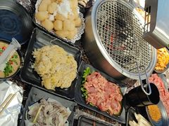 -啊美丽炭火烤肉(滑翔一店)