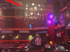 -胡桃里乐队酒馆(三阳路店)