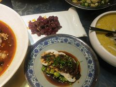 -舌尖上的食缘花园主题餐厅