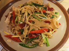 -川堂风·跷脚牛肉·乐山爆炒(宝山日月光店)