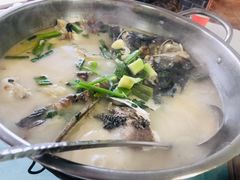 鱼头白汤-百味园土菜馆(迎宾东路店)