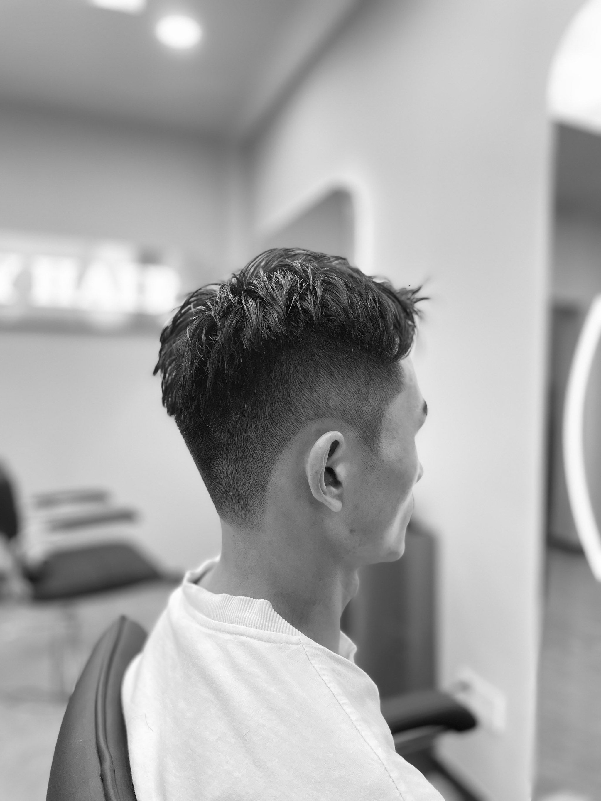 男士立体感发型